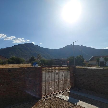Appartement Tj Self-Catering à Graaff-Reinet Chambre photo