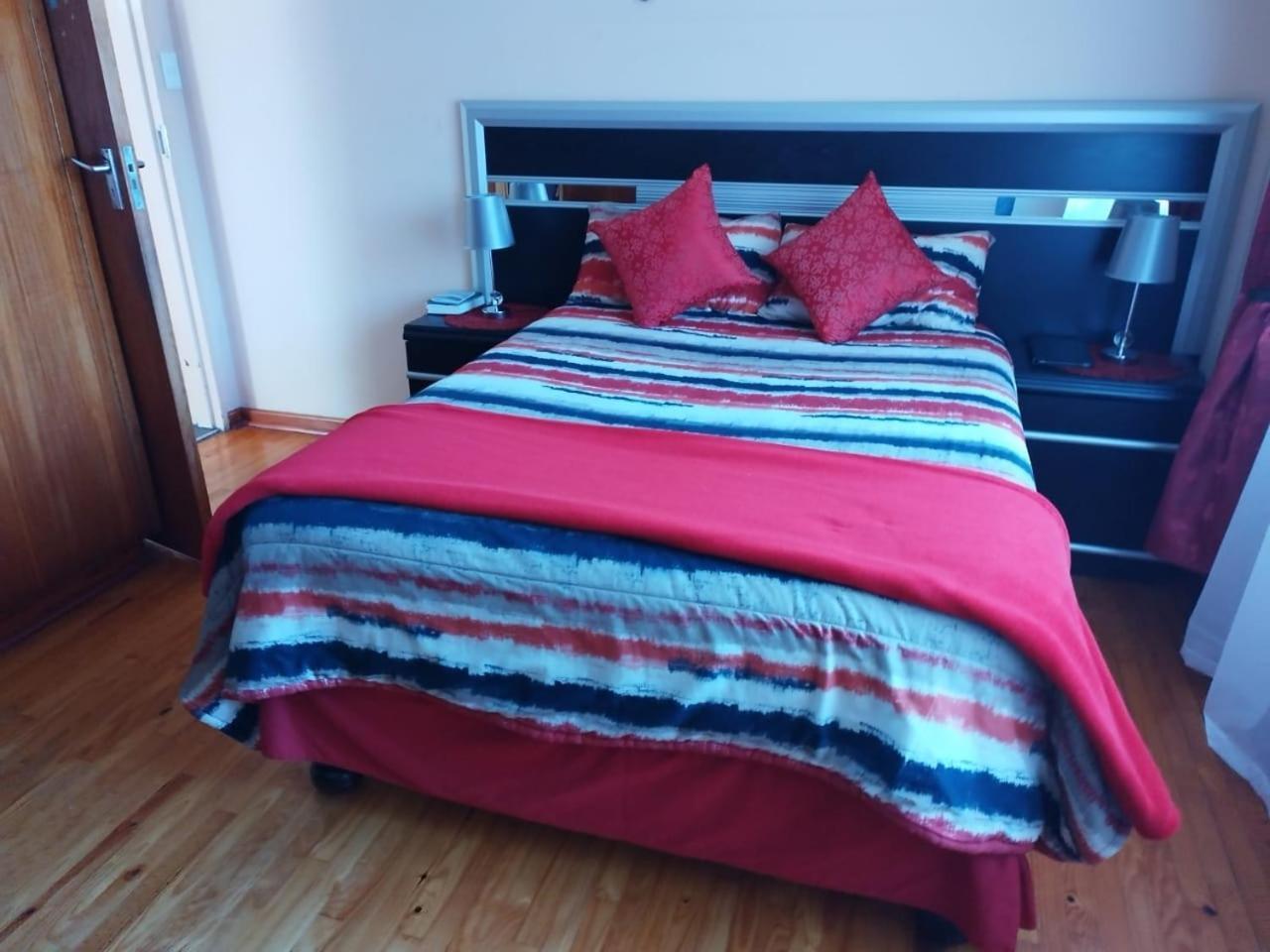 Appartement Tj Self-Catering à Graaff-Reinet Chambre photo