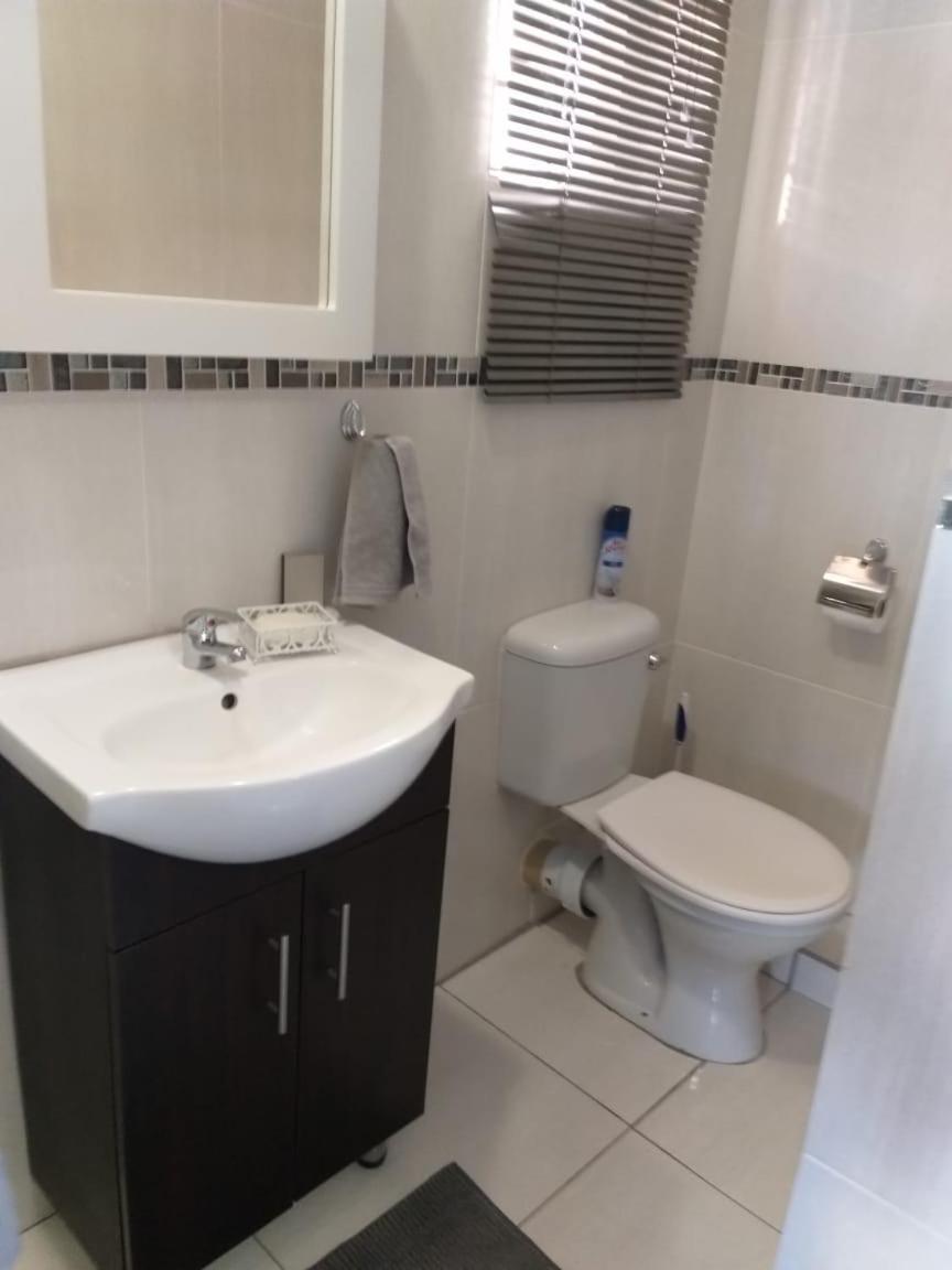 Appartement Tj Self-Catering à Graaff-Reinet Chambre photo